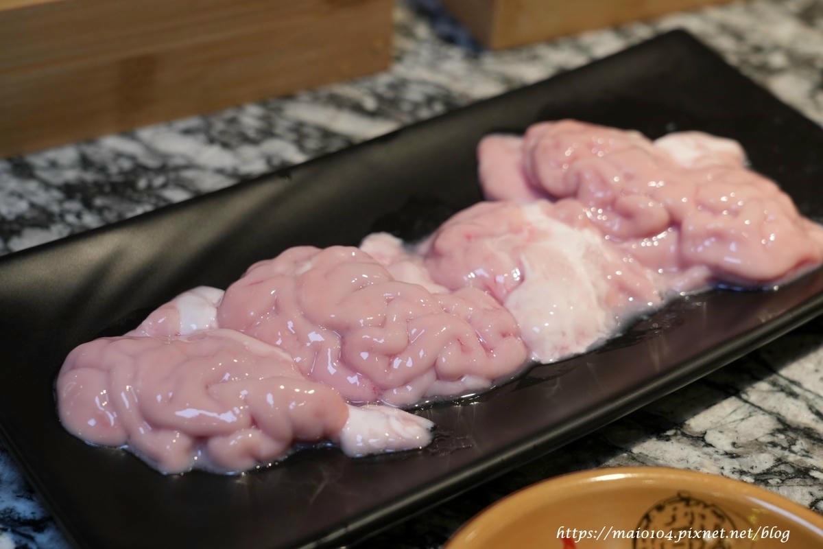 中壢鍋物推薦｜好想你重慶蓋碗火鍋～結合網美、復古的用餐風格，
