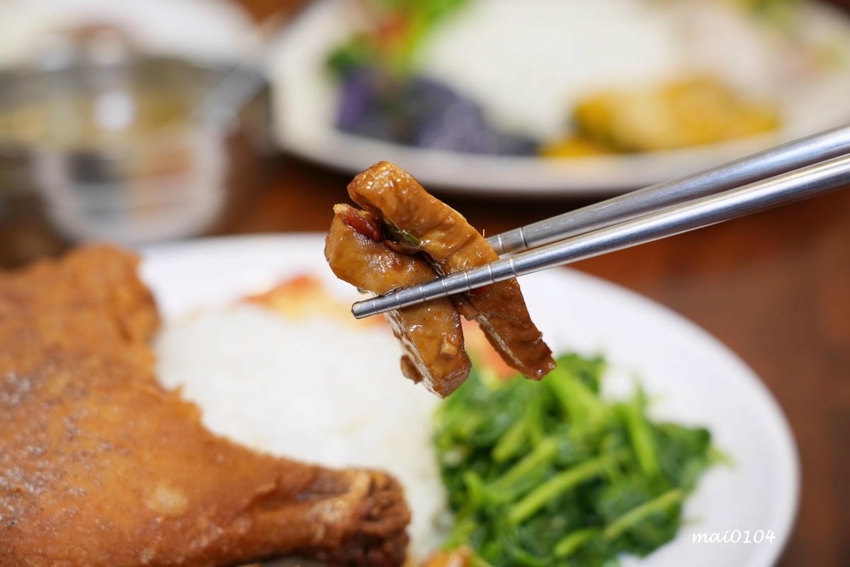 桃園平鎮美食|三國東風也炊便當~以三國名將命名的在地老字號便 桃園平鎮美食|三國東風也炊便當~以三國名將命名的在地老字號便