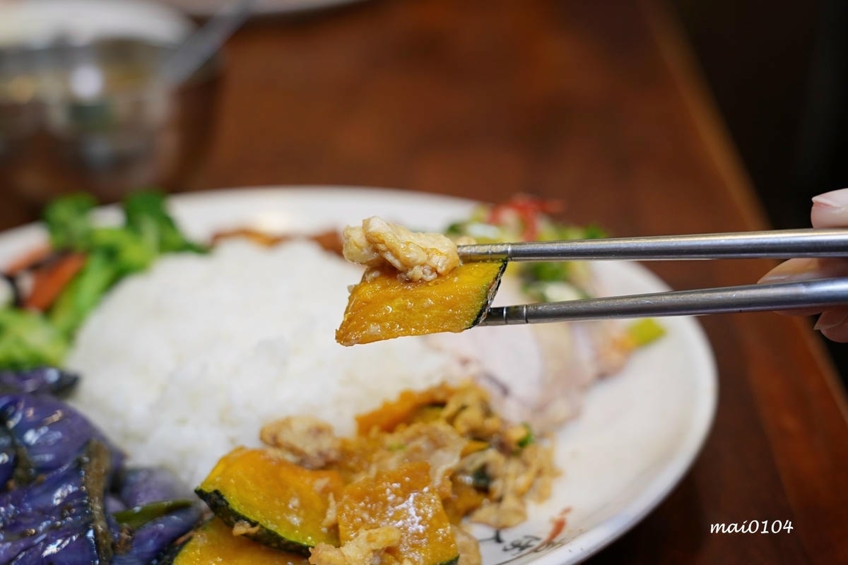 桃園平鎮美食|三國東風也炊便當~以三國名將命名的在地老字號便 桃園平鎮美食|三國東風也炊便當~以三國名將命名的在地老字號便