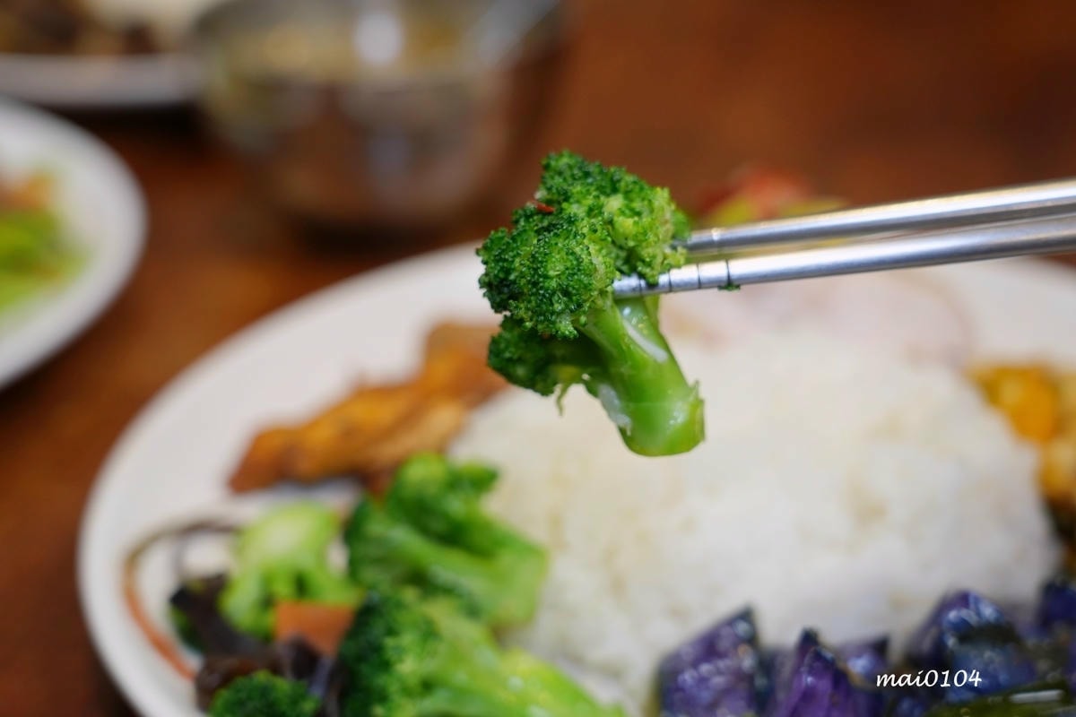 桃園平鎮美食|三國東風也炊便當~以三國名將命名的在地老字號便 桃園平鎮美食|三國東風也炊便當~以三國名將命名的在地老字號便