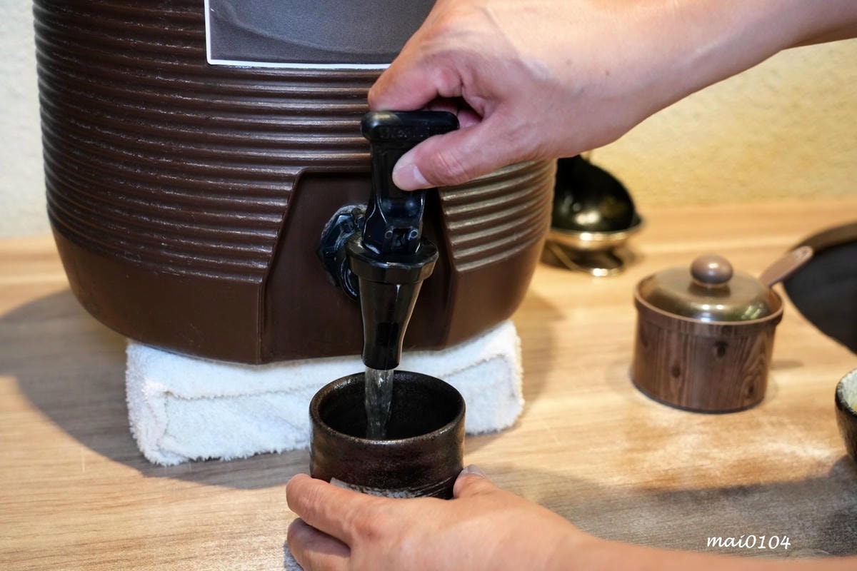 桃園美食|新丼創意丼飯專賣~多達20多種丼飯選擇,提供麥茶、 桃園美食|新丼創意丼飯專賣~多達20多種丼飯選擇,提供麥茶、