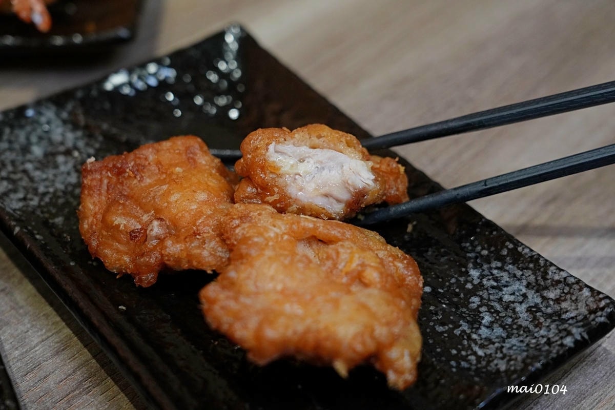 桃園美食|新丼創意丼飯專賣~多達20多種丼飯選擇,提供麥茶、 桃園美食|新丼創意丼飯專賣~多達20多種丼飯選擇,提供麥茶、