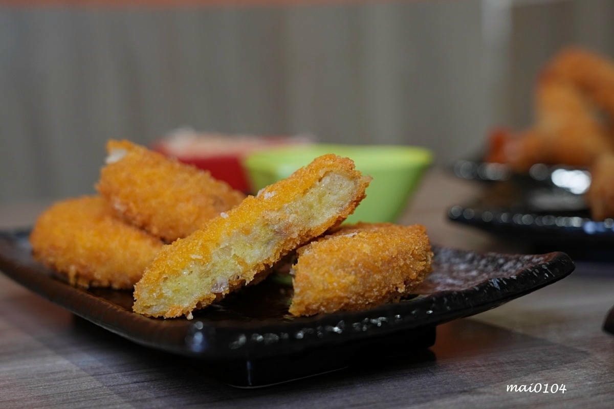 桃園美食|新丼創意丼飯專賣~多達20多種丼飯選擇,提供麥茶、 桃園美食|新丼創意丼飯專賣~多達20多種丼飯選擇,提供麥茶、