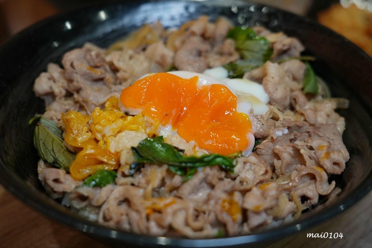 桃園美食|新丼創意丼飯專賣~多達20多種丼飯選擇,提供麥茶、 桃園美食|新丼創意丼飯專賣~多達20多種丼飯選擇,提供麥茶、