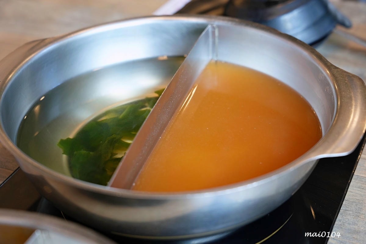 台北士林美食｜川邸鍋物專門個人鴛鴦鍋～單人也可以自選鴛鴦湯底