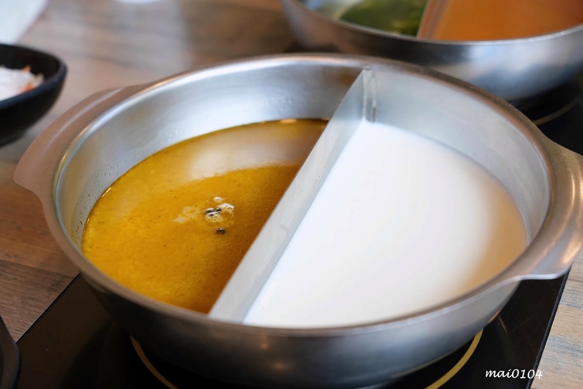 台北士林美食｜川邸鍋物專門個人鴛鴦鍋～單人也可以自選鴛鴦湯底