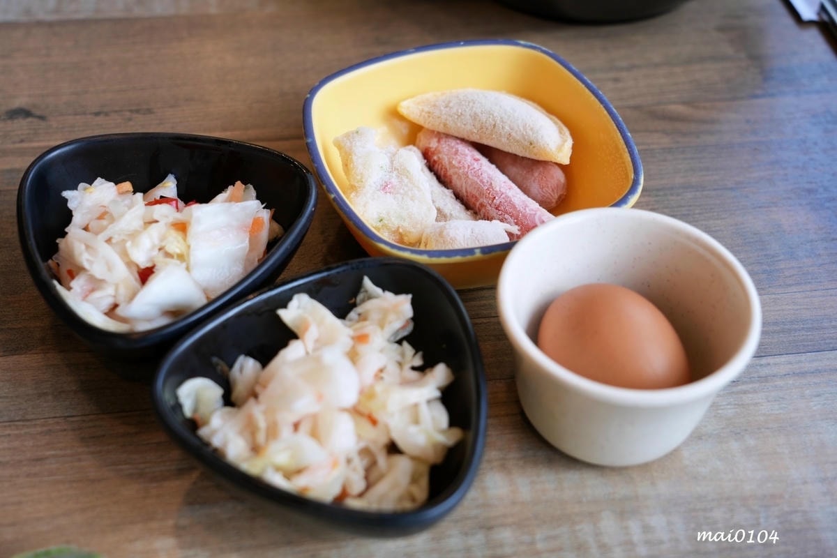 台北士林美食｜川邸鍋物專門個人鴛鴦鍋～單人也可以自選鴛鴦湯底