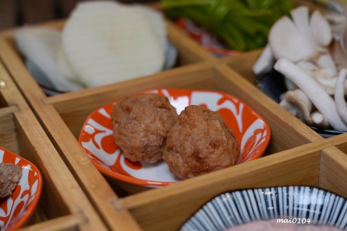 台北松山鍋物推薦｜紅九九個人麻辣鴛鴦鍋～單人鴛鴦鍋、不加價，