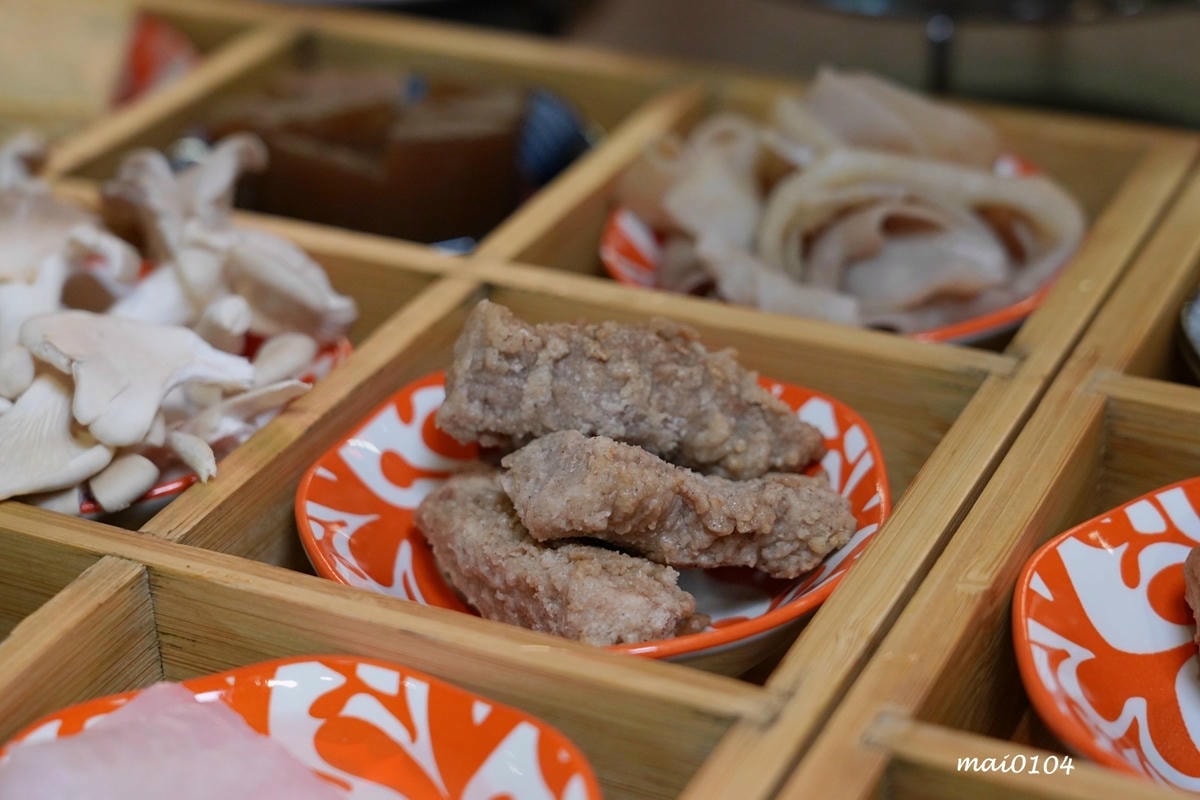 台北松山鍋物推薦｜紅九九個人麻辣鴛鴦鍋～單人鴛鴦鍋、不加價，