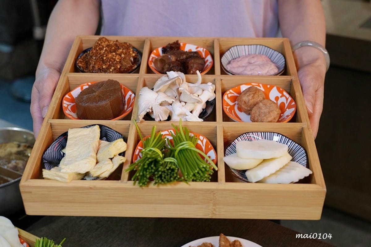 台北松山鍋物推薦｜紅九九個人麻辣鴛鴦鍋～單人鴛鴦鍋、不加價，