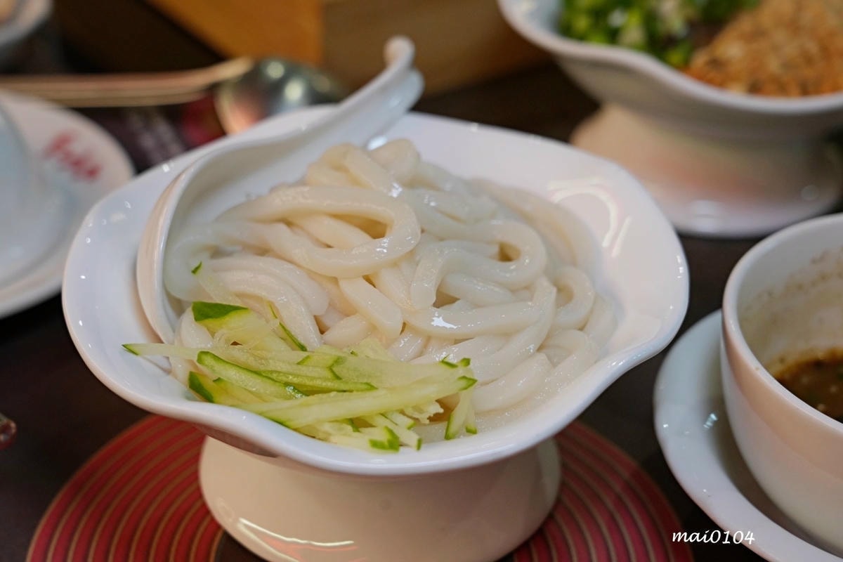 台北松山鍋物推薦｜紅九九個人麻辣鴛鴦鍋～單人鴛鴦鍋、不加價，