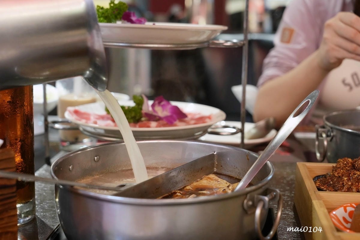 台北松山鍋物推薦｜紅九九個人麻辣鴛鴦鍋～單人鴛鴦鍋、不加價，