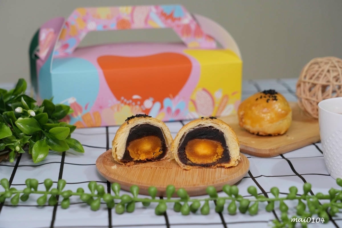 新北蘆洲美食｜謙謙烘焙～菠蘿麵包買一送一，另推出各式中秋月餅