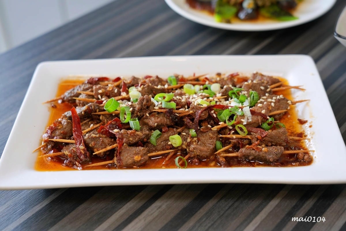 桃園平鎮美食｜饗吃麻辣重慶小麵～四川道地麵食，酸辣粉、老壇酸