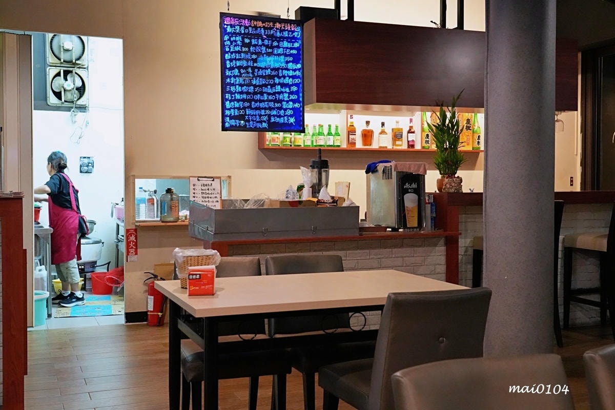 桃園美食｜三川燒烤創意料理～隱身在桃園觀光夜市巷弄內美食，提