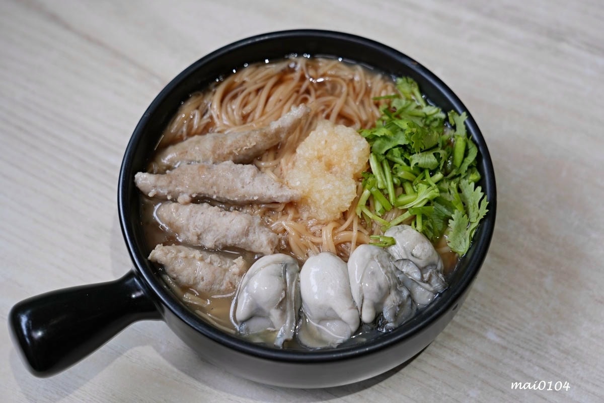 桃園人氣中西式早午餐｜Eat here吃這炭火土司～桃園版丹