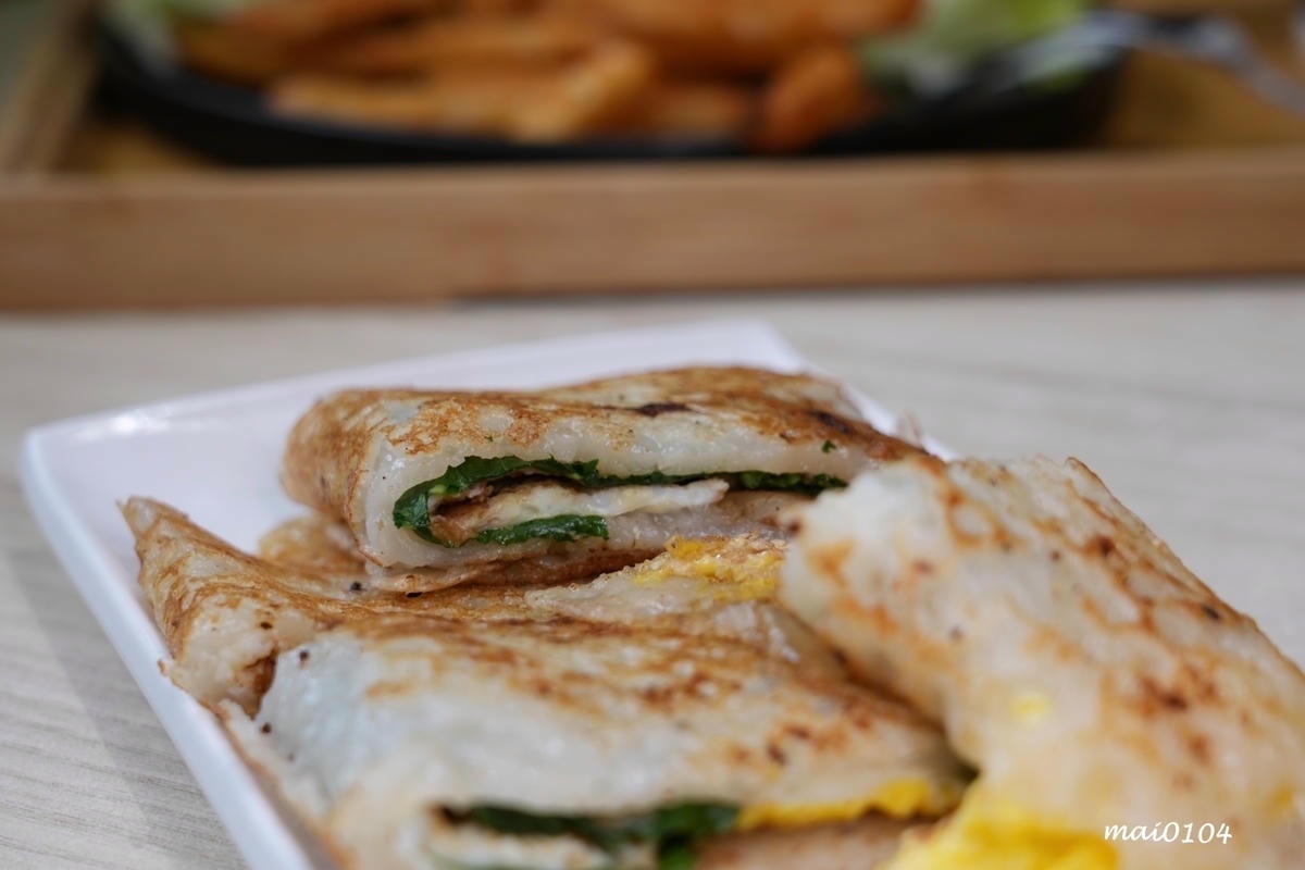 桃園人氣中西式早午餐｜Eat here吃這炭火土司～桃園版丹