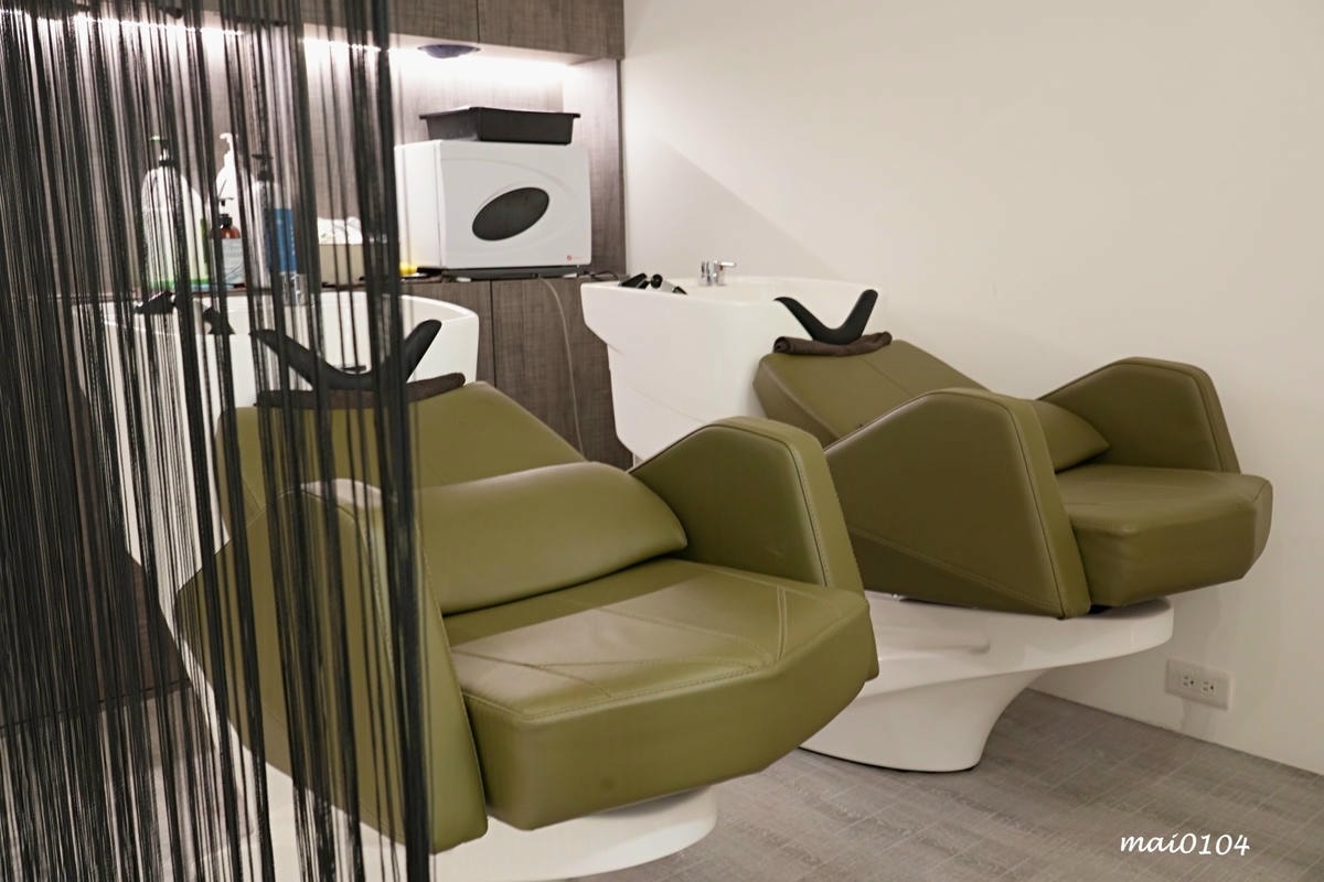 板橋染髮推薦｜AZONE髮廊新月殿～捷運新埔站旁，平價男女染