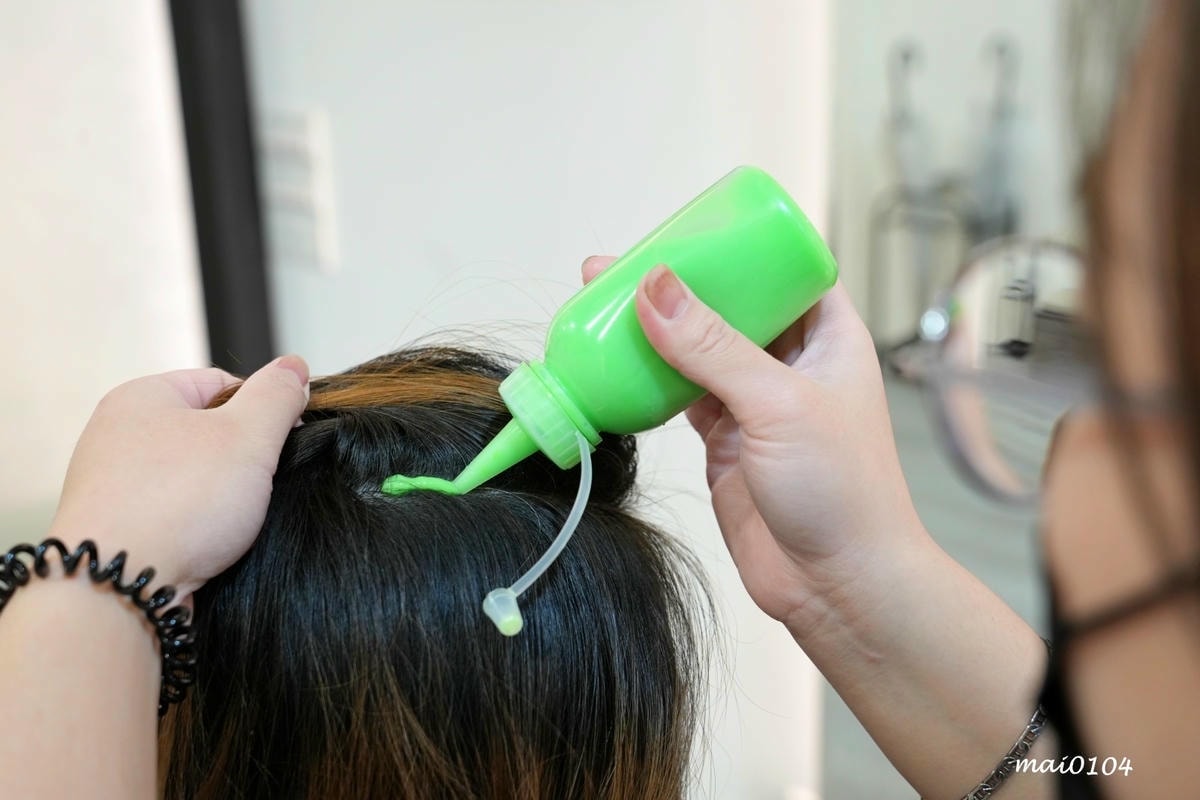 板橋染髮推薦｜AZONE髮廊新月殿～捷運新埔站旁，平價男女染