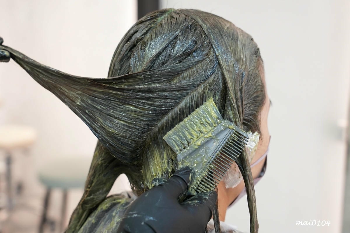 板橋染髮推薦｜AZONE髮廊新月殿～捷運新埔站旁，平價男女染