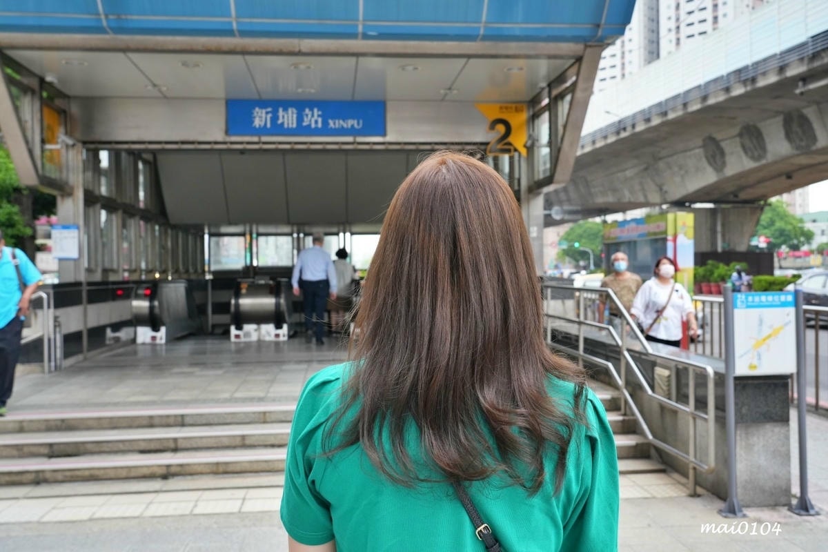 板橋染髮推薦｜AZONE髮廊新月殿～捷運新埔站旁，平價男女染