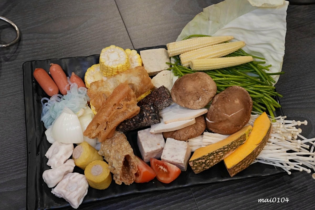 台北萬華鍋物推薦｜94咖哩孃萬大鍋物店～肉品使用原肉不用重組