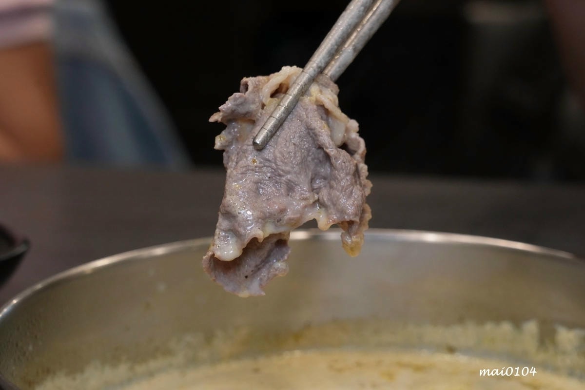 台北萬華鍋物推薦｜94咖哩孃萬大鍋物店～肉品使用原肉不用重組