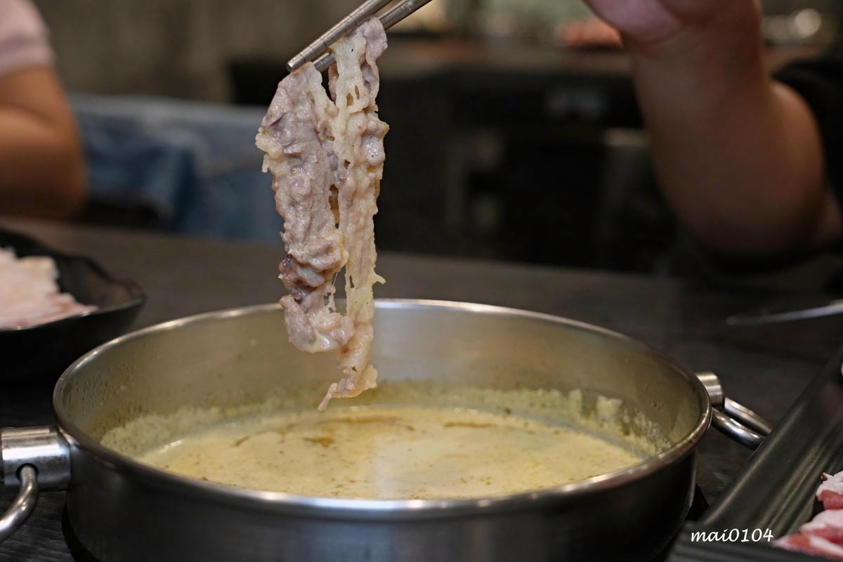 台北萬華鍋物推薦｜94咖哩孃萬大鍋物店～肉品使用原肉不用重組