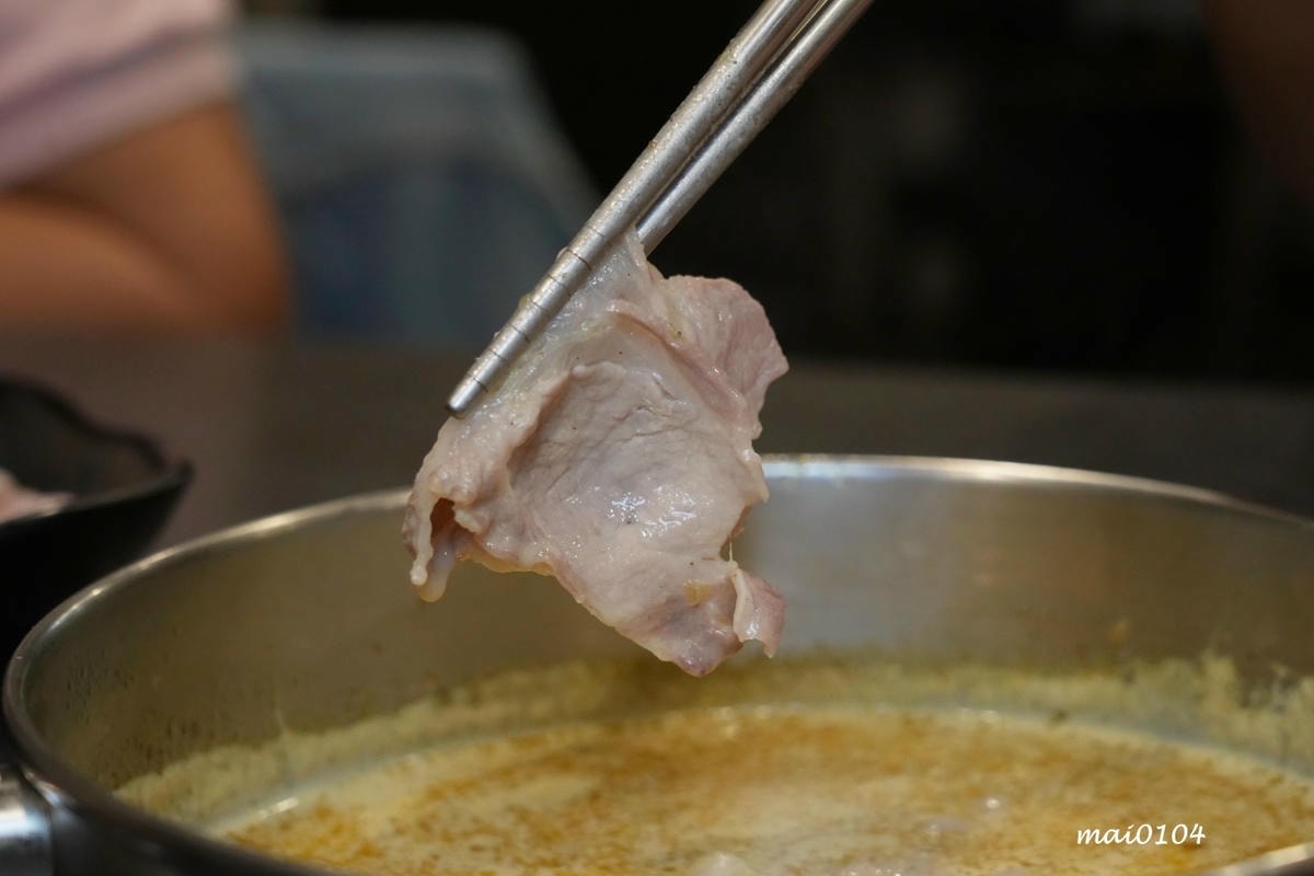 台北萬華鍋物推薦｜94咖哩孃萬大鍋物店～肉品使用原肉不用重組