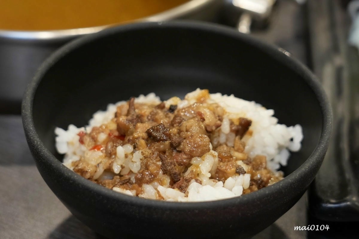 台北萬華鍋物推薦｜94咖哩孃萬大鍋物店～肉品使用原肉不用重組