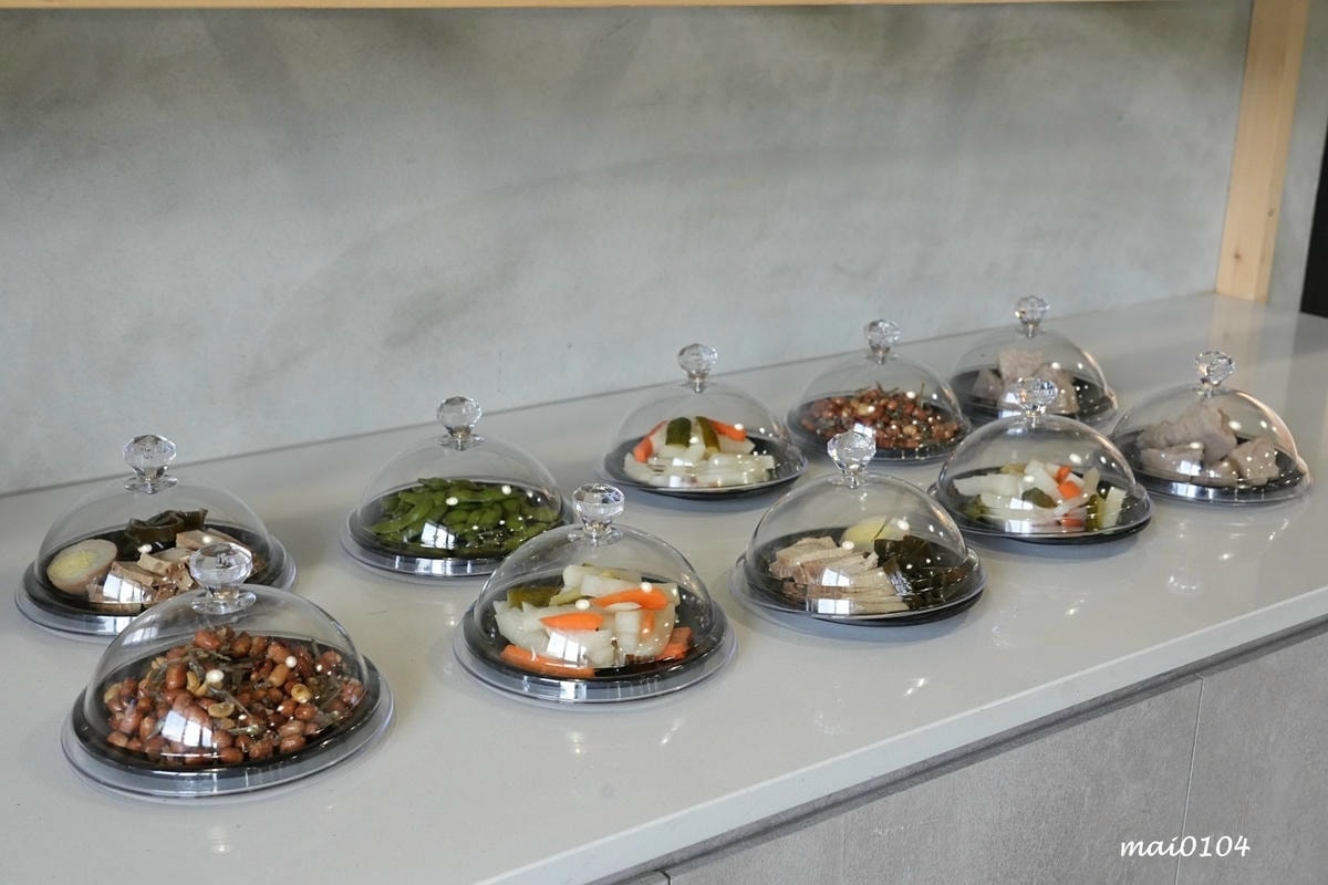 中壢牛肉麵推薦｜鍾小勤麵食館～免費加麵、加湯，豆花、飲料無限