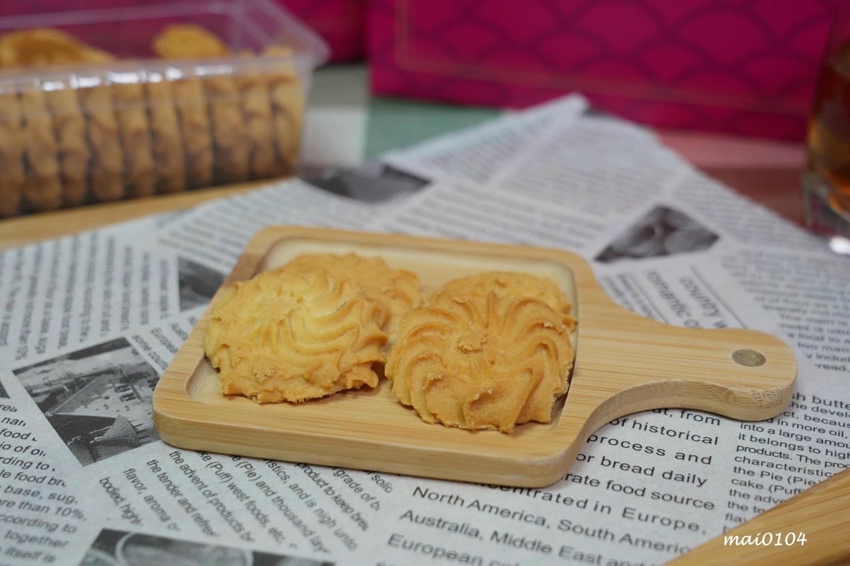 台中伴手禮|Kris克里酥~台中逢甲夜市伴手禮推薦,蛋捲、曲 台中伴手禮|Kris克里酥~台中逢甲夜市伴手禮推薦,蛋捲、曲