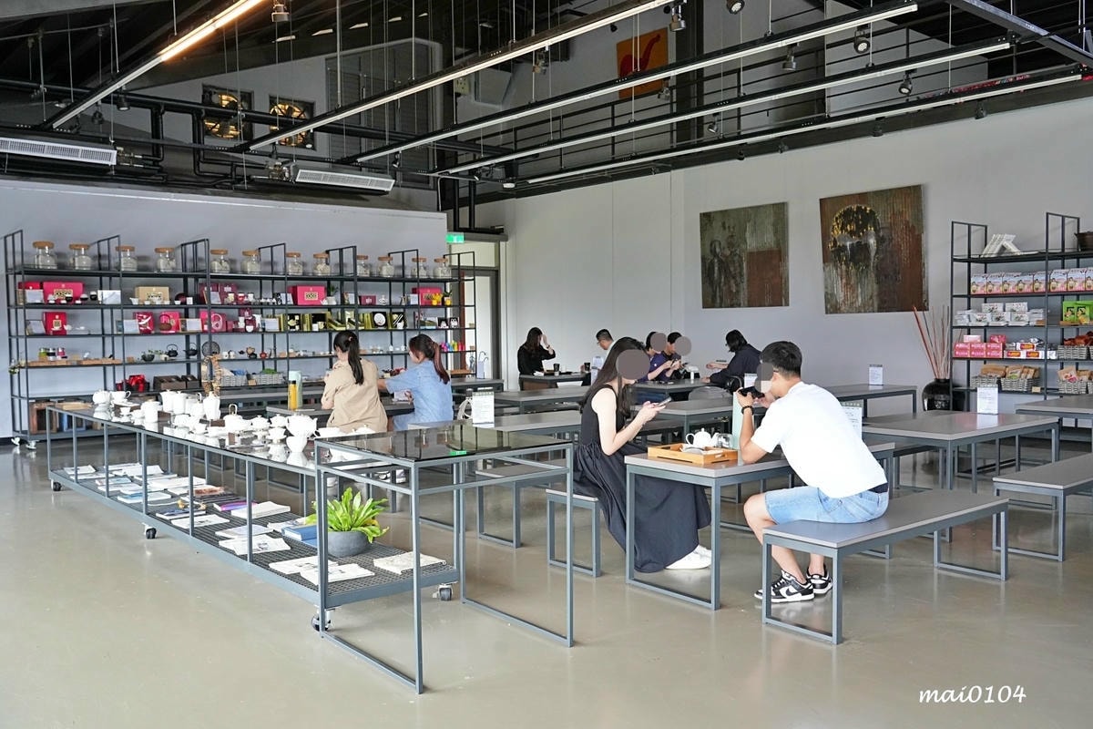 苗栗景點｜苗栗銅鑼茶廠～不用跑到高山上也能享受茶園靜謐之美，