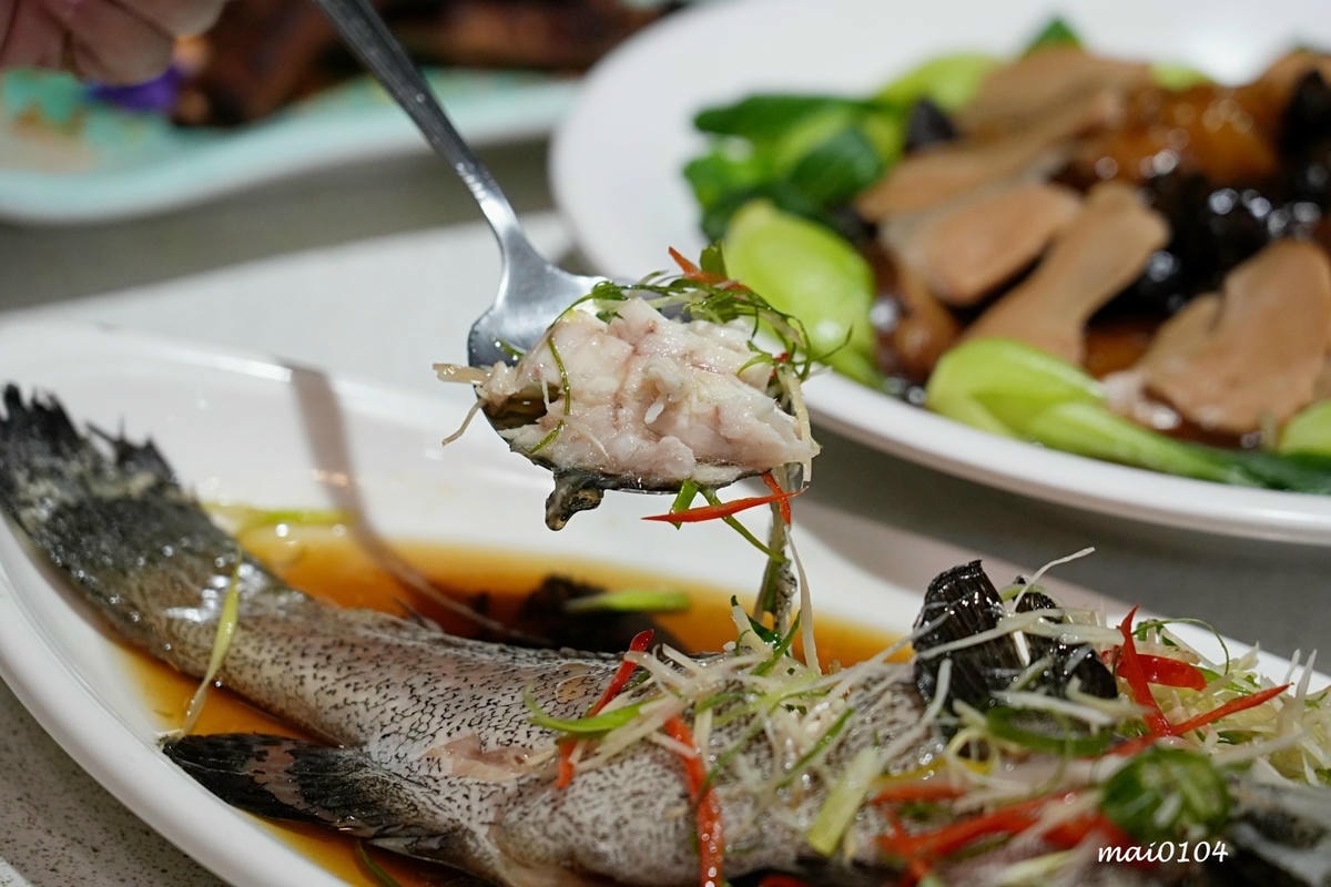 新店美食推薦｜宸軒園粵菜海鮮中興店～2023年尾牙桌菜推薦，