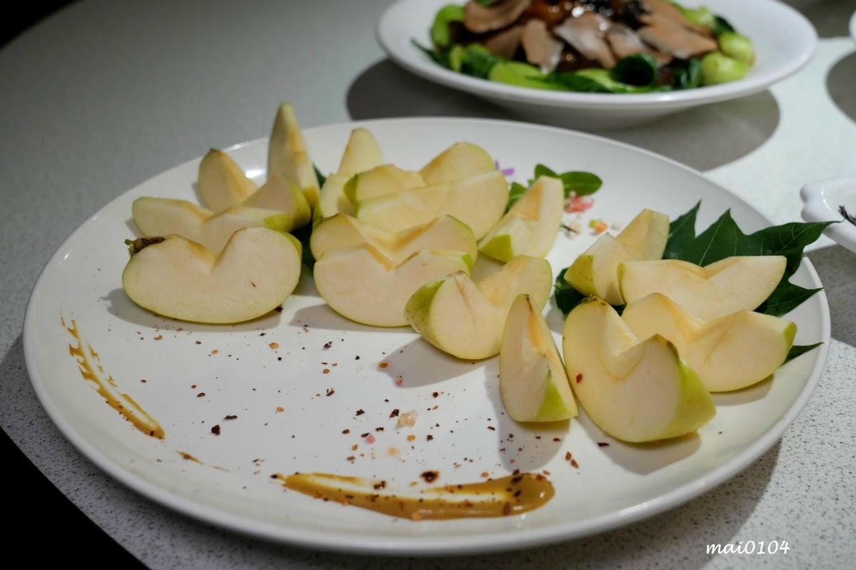 新店美食推薦｜宸軒園粵菜海鮮中興店～2023年尾牙桌菜推薦，