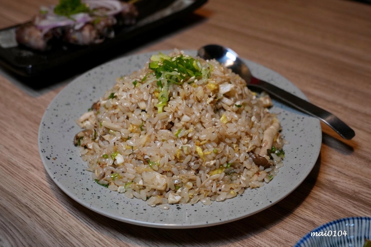 板橋居酒屋推薦｜暮樂町居酒屋～文青風格的環境，可單點清酒一杯