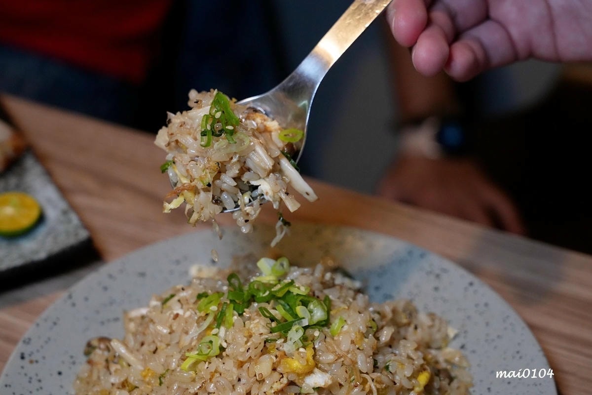 板橋居酒屋推薦｜暮樂町居酒屋～文青風格的環境，可單點清酒一杯