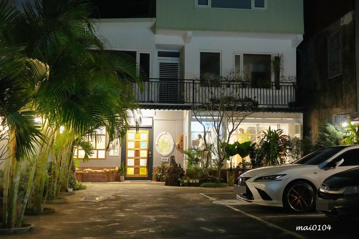 桃園龍潭景觀餐廳|野薑花與貓~野薑花入菜還可以與貓咪近距離接 桃園龍潭景觀餐廳|野薑花與貓~野薑花入菜還可以與貓咪近距離接