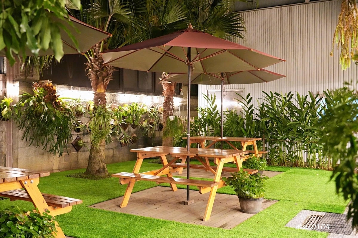 桃園龍潭景觀餐廳|野薑花與貓~野薑花入菜還可以與貓咪近距離接 桃園龍潭景觀餐廳|野薑花與貓~野薑花入菜還可以與貓咪近距離接