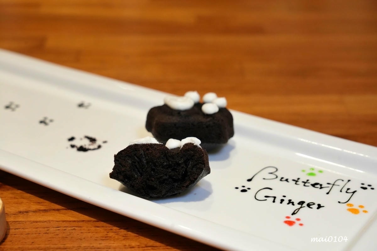 桃園龍潭景觀餐廳|野薑花與貓~野薑花入菜還可以與貓咪近距離接 桃園龍潭景觀餐廳|野薑花與貓~野薑花入菜還可以與貓咪近距離接