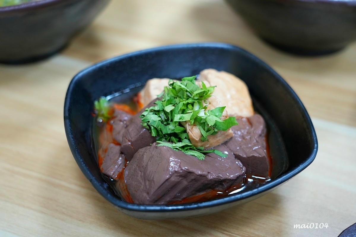 中壢鵝肉推薦|鼎新鵝肉飯.玉里麵中原店~新開幕!內用、外帶、 中壢鵝肉推薦|鼎新鵝肉飯.玉里麵中原店~新開幕!內用、外帶、