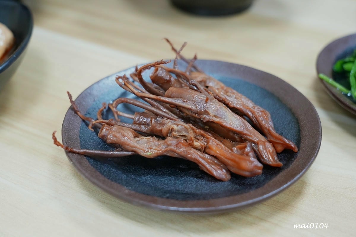 中壢鵝肉推薦|鼎新鵝肉飯.玉里麵中原店~新開幕!內用、外帶、 中壢鵝肉推薦|鼎新鵝肉飯.玉里麵中原店~新開幕!內用、外帶、