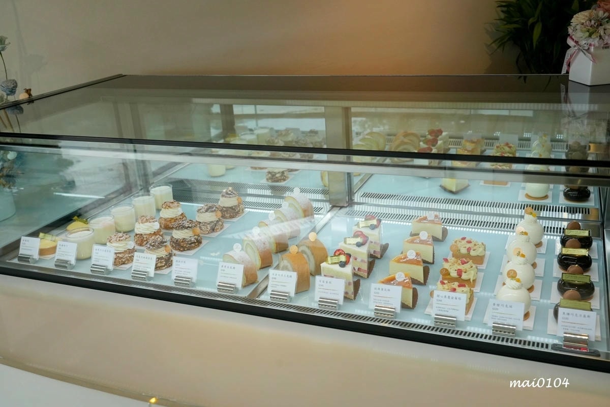 淡水老街美食推薦｜幻日線法式甜點～淡水河岸旁小巧精緻的甜點，