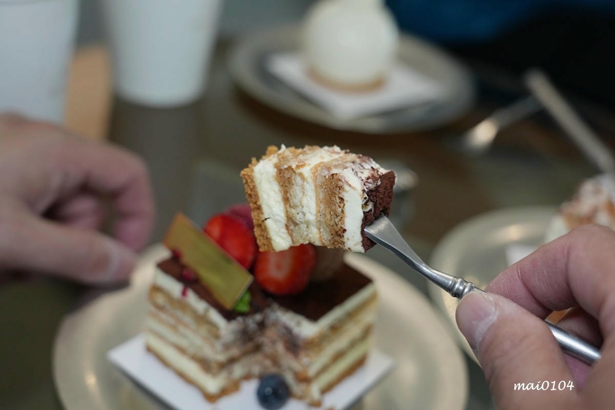 淡水老街美食推薦｜幻日線法式甜點～淡水河岸旁小巧精緻的甜點，