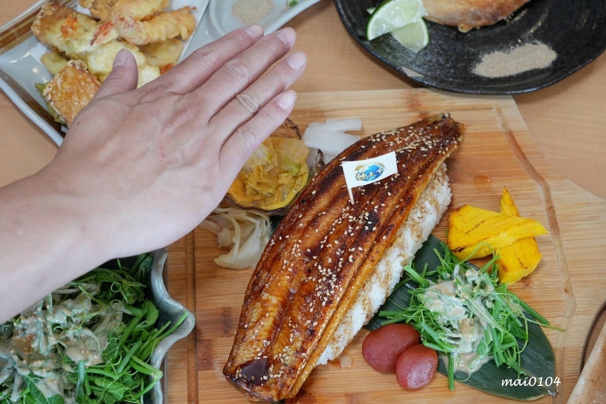 竹圍漁港美食|鰻天下~超浮誇的30CM鰻魚飯你吃過嗎?另外還 竹圍漁港美食|鰻天下~超浮誇的30CM鰻魚飯你吃過嗎?另外還