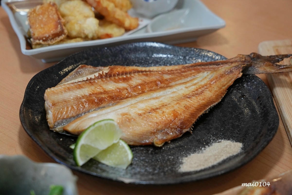 竹圍漁港美食|鰻天下~超浮誇的30CM鰻魚飯你吃過嗎?另外還 竹圍漁港美食|鰻天下~超浮誇的30CM鰻魚飯你吃過嗎?另外還