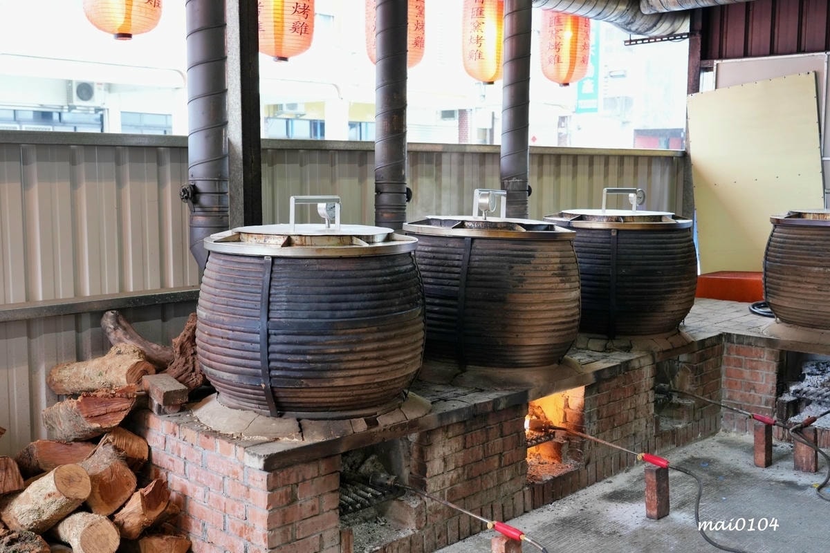 宜蘭美食推薦|百匯窯烤雞餐廳~二連霸榮獲十大好食餐廳,窯烤雞 宜蘭美食推薦|百匯窯烤雞餐廳~二連霸榮獲十大好食餐廳,窯烤雞