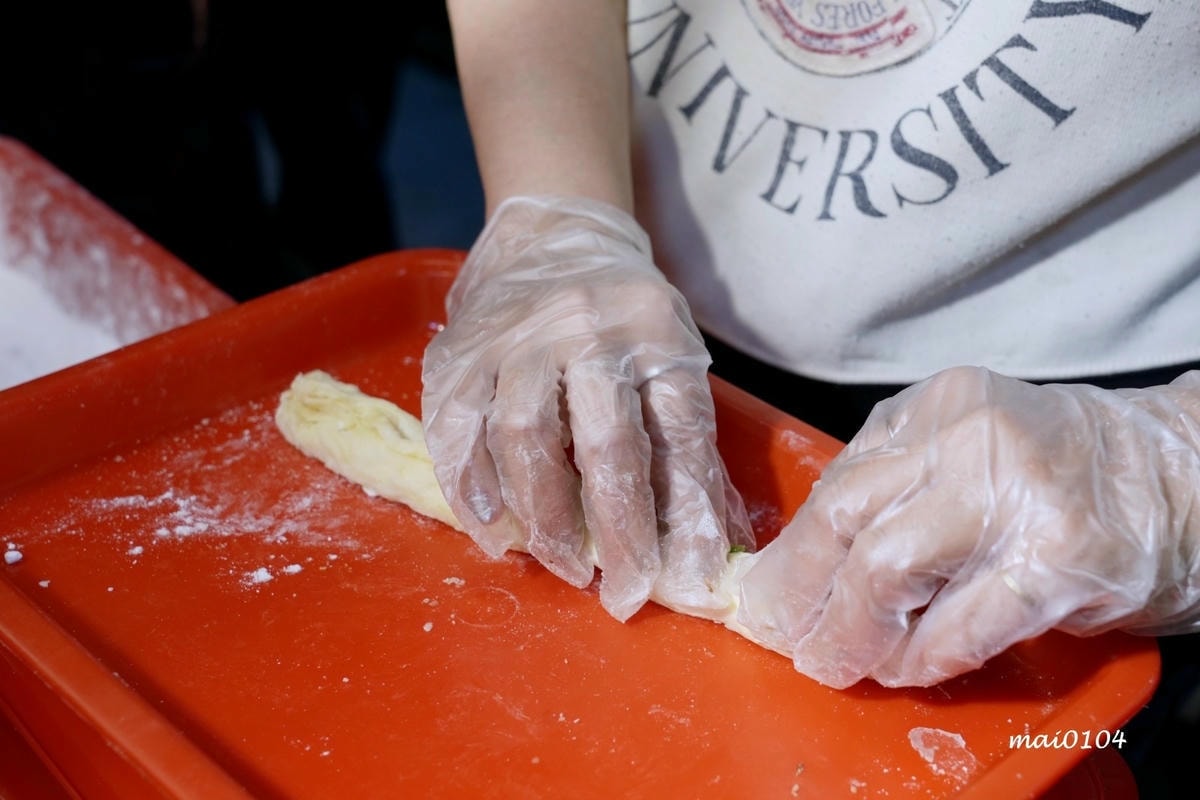臨江夜市(原通化夜市)美食推薦|雅米現烤甜甜圈&雞蛋糕~在台 臨江夜市(原通化夜市)美食推薦|雅米現烤甜甜圈&雞蛋糕~在台