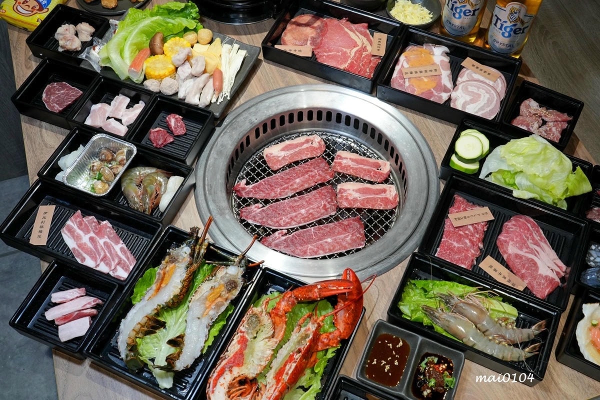 赤富士日式無煙燒肉鍋物中壢店～火鍋+燒烤吃到飽，啤酒無限暢飲