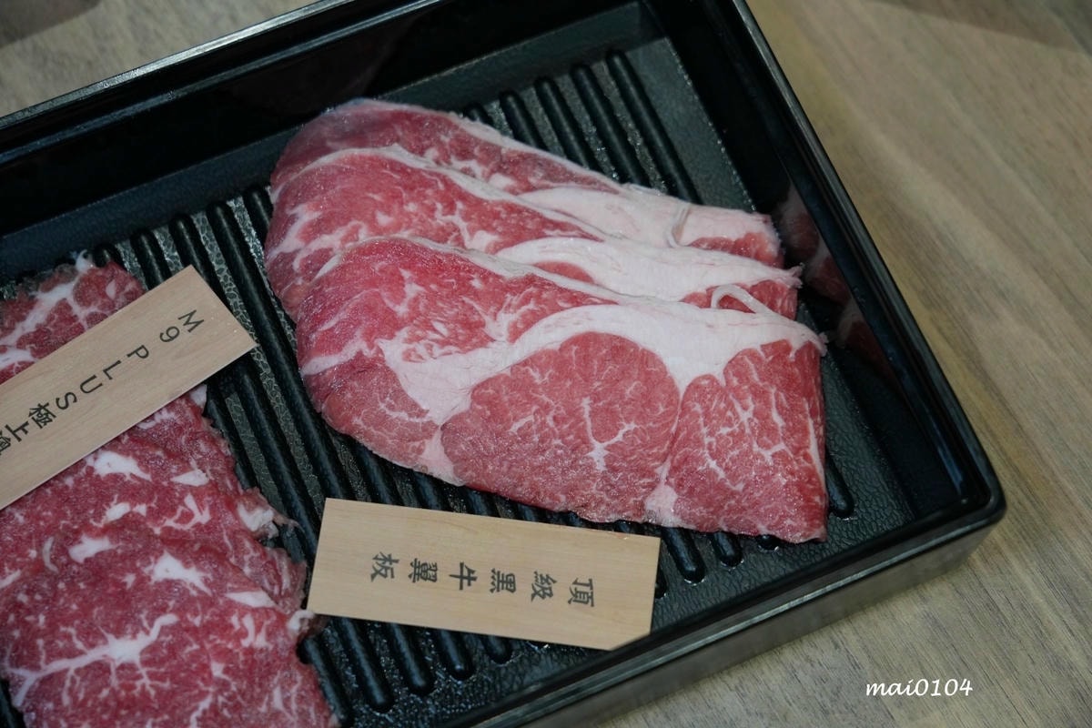 赤富士日式無煙燒肉鍋物中壢店～火鍋+燒烤吃到飽，啤酒無限暢飲